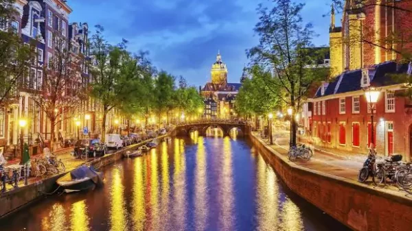 Cheap Holidays to Amsterdam