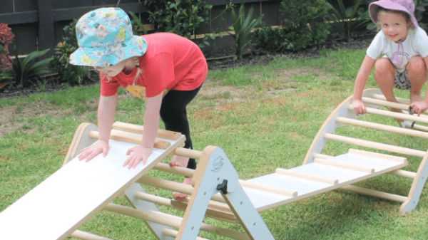 garden climbing frames