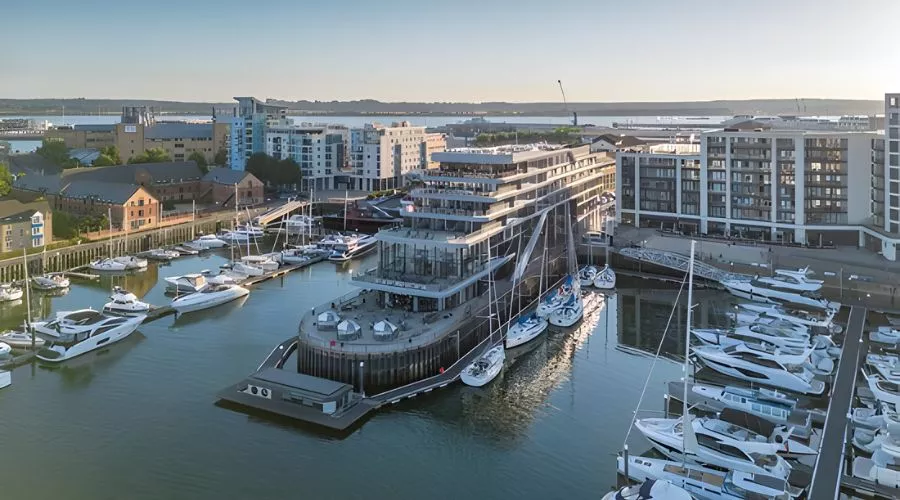 Hotels Near UK Cruise Ports