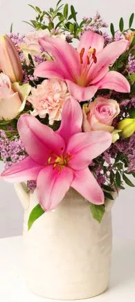 flower and chocolate gifts | Hermagic
