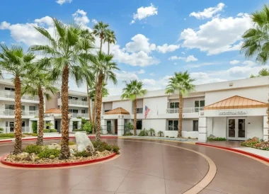 2b05164da6f46c816a7c753501f90f42